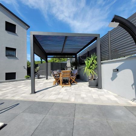 Apartment Lo&Ti Čižići 外观 照片