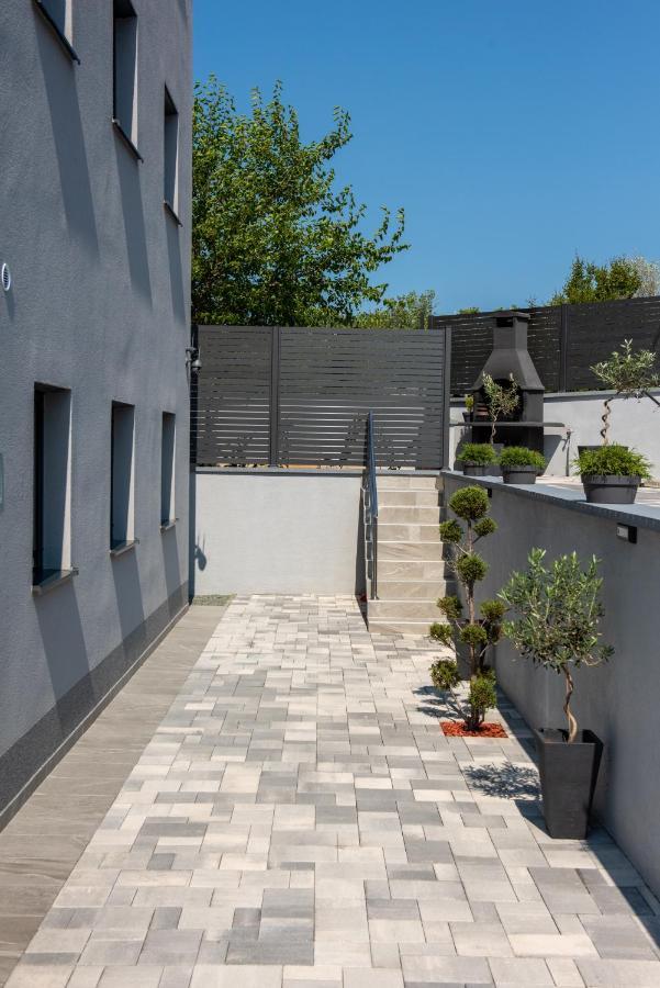 Apartment Lo&Ti Čižići 外观 照片