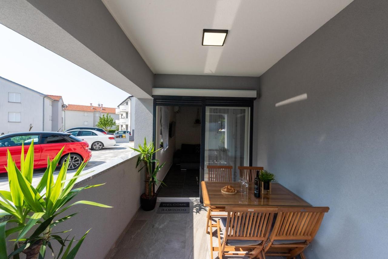Apartment Lo&Ti Čižići 外观 照片