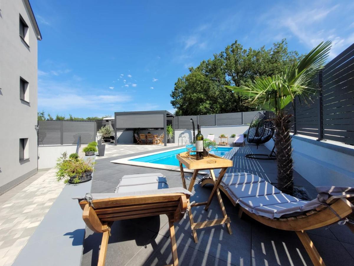 Apartment Lo&Ti Čižići 外观 照片