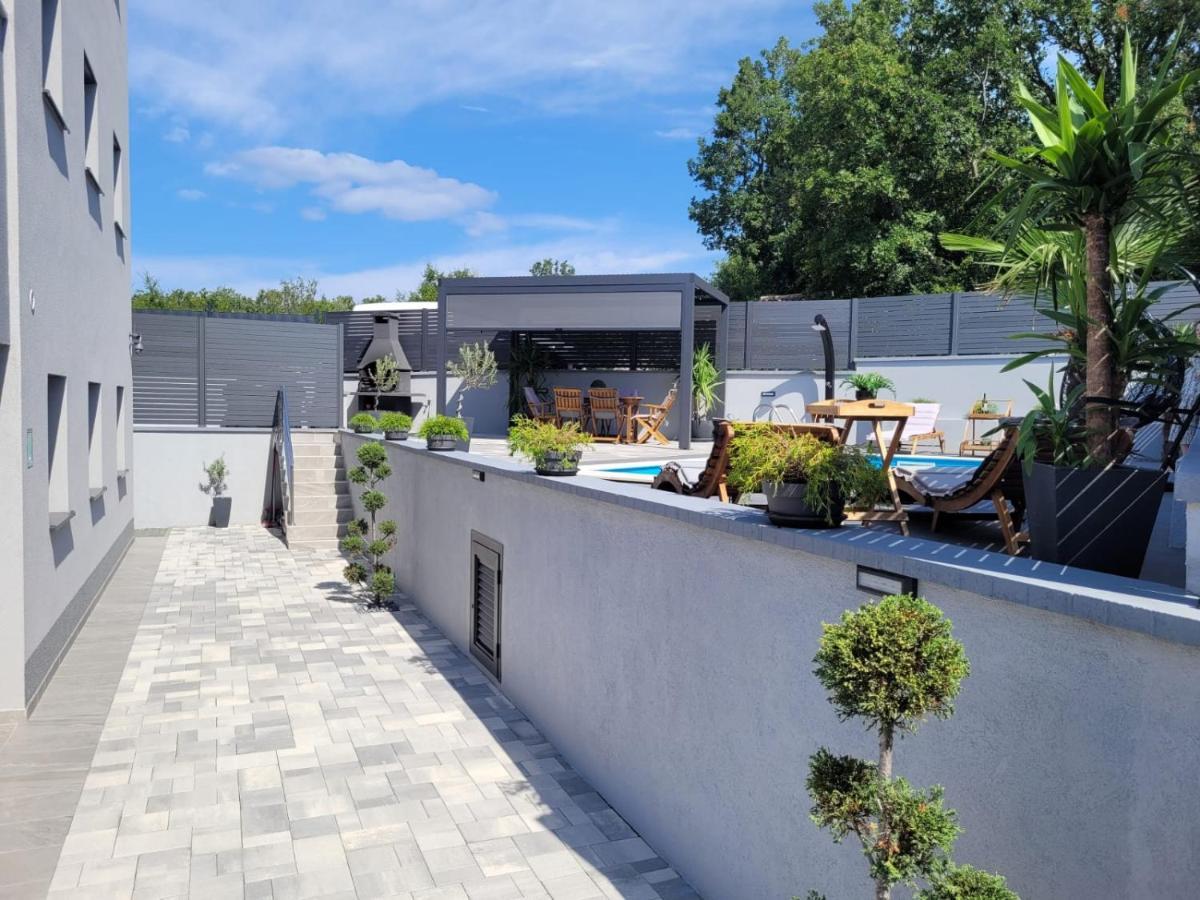 Apartment Lo&Ti Čižići 外观 照片